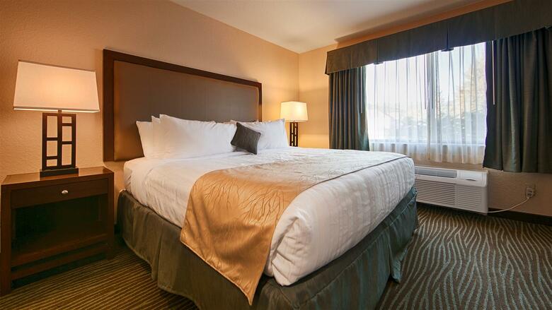 Hotel Best Western Plus Eagle Lodge & Suites