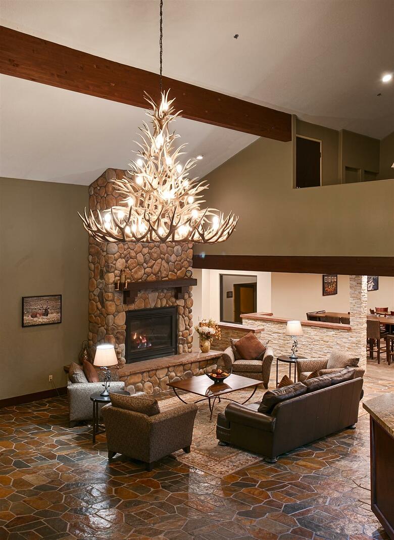 Hotel Best Western Plus Eagle Lodge & Suites