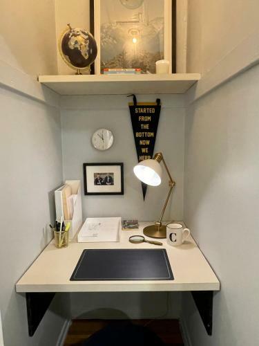 Fairfax / West Hollywood Room W/ Queen Bed