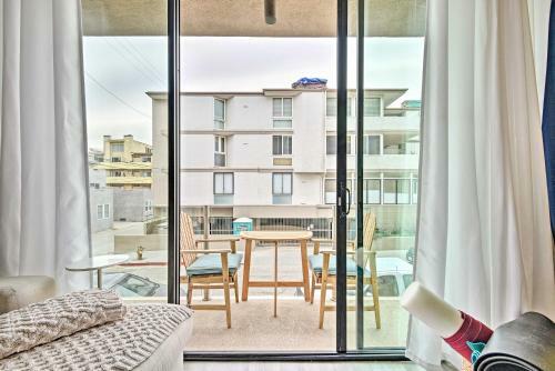 Apartamento Calming Beachfront Getaway Walk To Ocean!