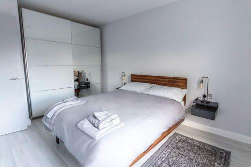 Causeway Coast Beach Front Ballycastle Apartment - 16