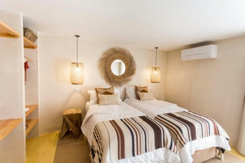 Sea�ya Family Surf Houses