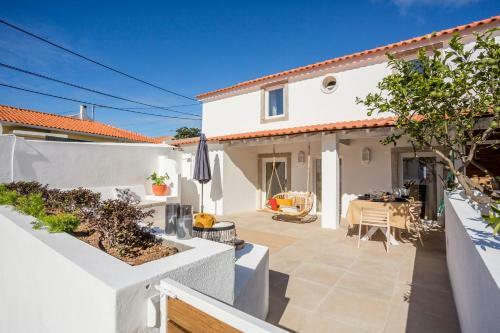 Sea�ya Family Surf Houses