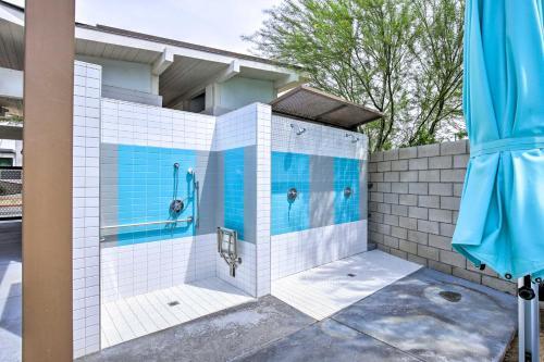 Sleek Townhome With Private Pool, Gym, And More!
