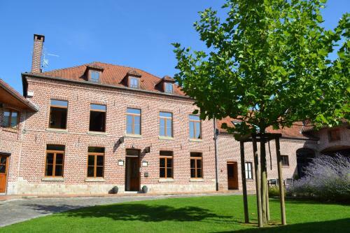 Hotel Le Domaine Des Cigognes