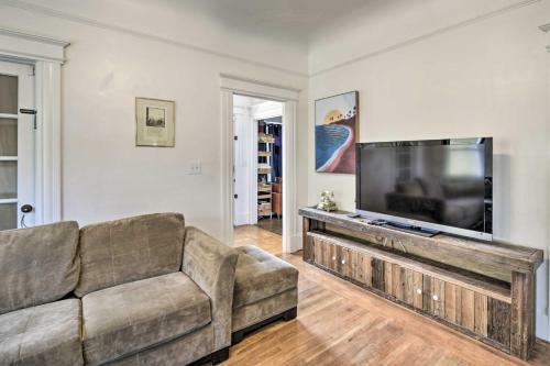Beautiful San Jose Home With Private Backyard!