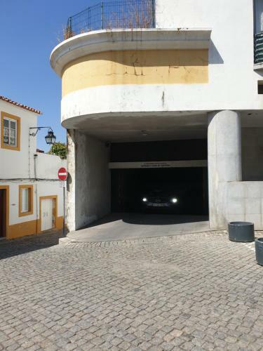 Apartamento Casa Das Arcadas, Com Free Garagem - Pra�a De Giraldo