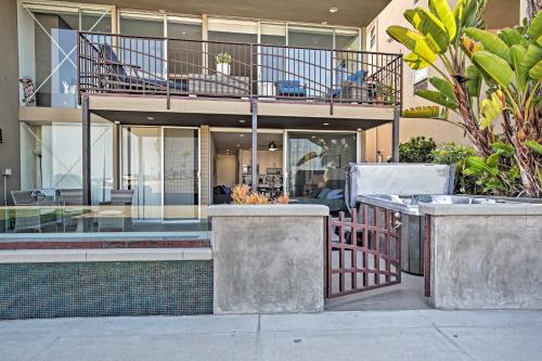Apartamento Bayfront Getaway On Boardwalk With Hot Tub!
