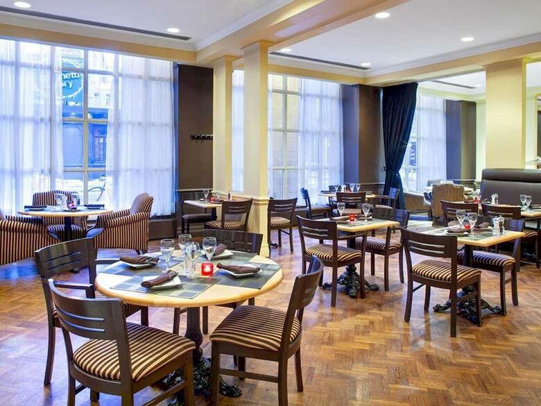 Hotel Novotel Toronto Center