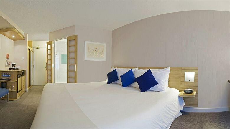 Hotel Novotel Toronto North York