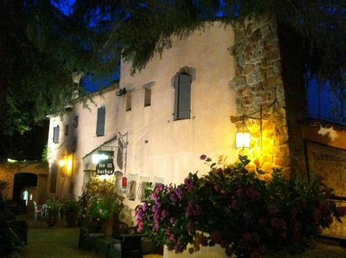 Hotel H�tel Les 3 Barbus