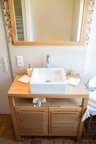 Bed & Breakfast Charmilles Des Cordeliers