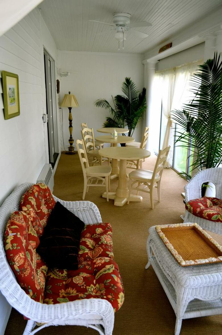 The Victoria Inn Bed & Breakfast And Pavilion