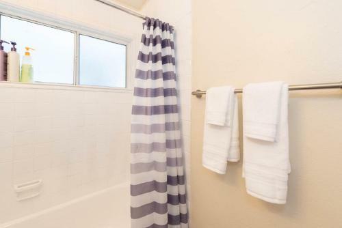 Apartamento Bright Stylish 2br With Pool Gym-15mins To Beach