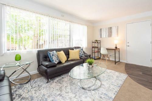 Apartamento Bright Stylish 2br With Pool Gym-15mins To Beach