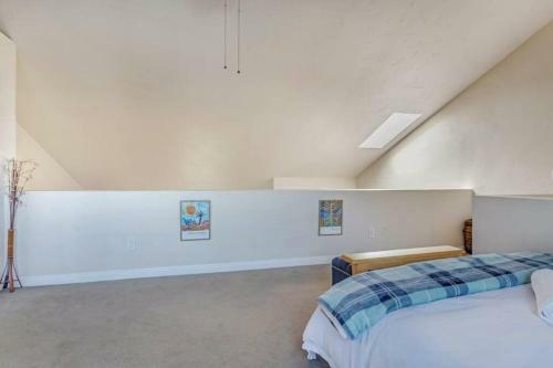 3br 1 Minute Walk To The Bay Free Parking