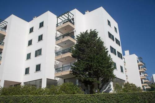 Flh Ericeira Sunny Apartment With Pool