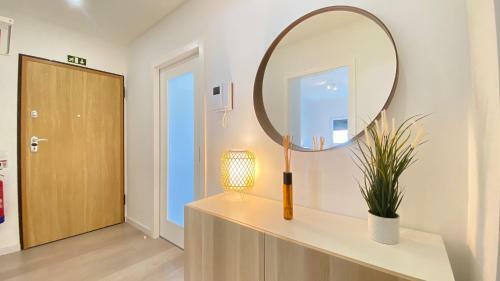 The Sunny Dune - Luxury Apartment W/ Pool & Private Terrace