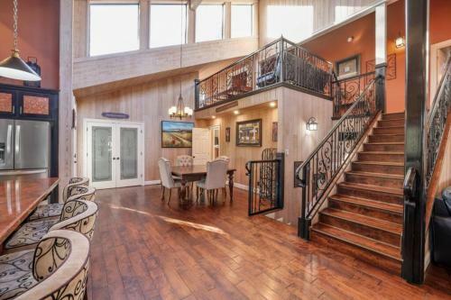 Luxurious Escape-double Masters/gourmet Kitchen