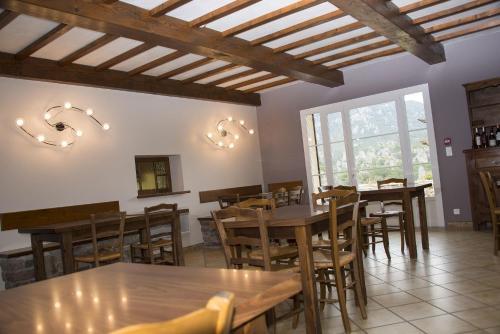 Hotel H�tel Les Hauts De Mour�ze