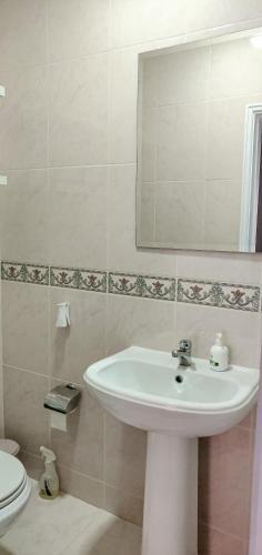 Apartment A 2 Passos - 2 Min From Beach - Big Terrace - Kids-friendly