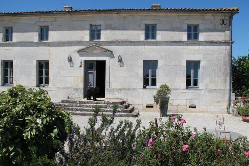 Hostal Les Grandes Maisons