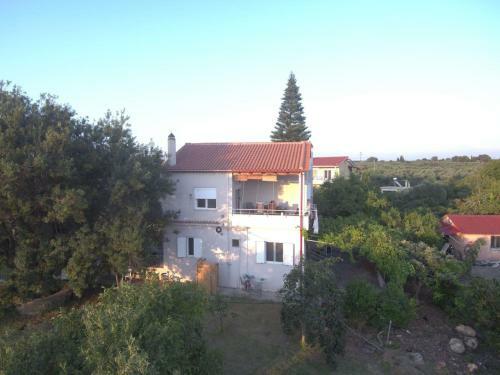 Comfortable Apartment Near The Sea