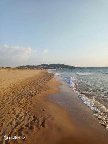 Comfortable Apartment Near The Sea