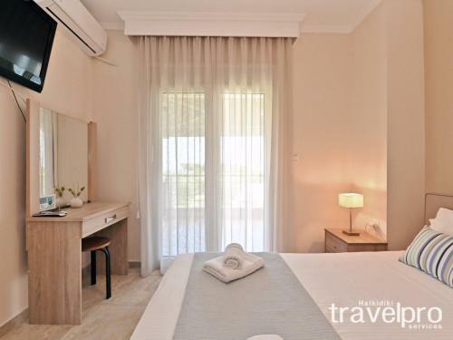 Villa Iris By Travelpro Services- Agios Mamas Beach