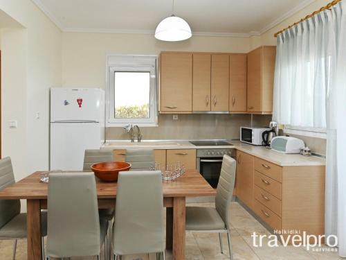 Villa Iris By Travelpro Services- Agios Mamas Beach