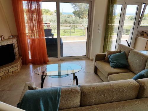 Villa Iris By Travelpro Services- Agios Mamas Beach