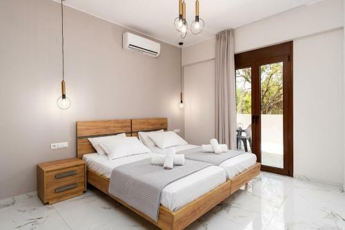 Villa Karouzo - With Private Pool