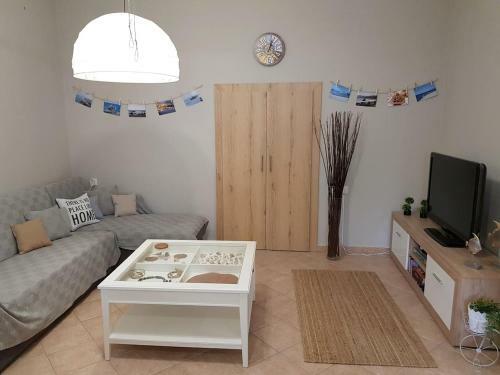 Colimbos Accommodation, 2 Min From The Beach