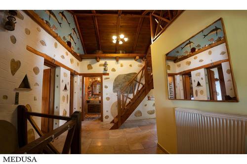 Villa Medusa Gorgon