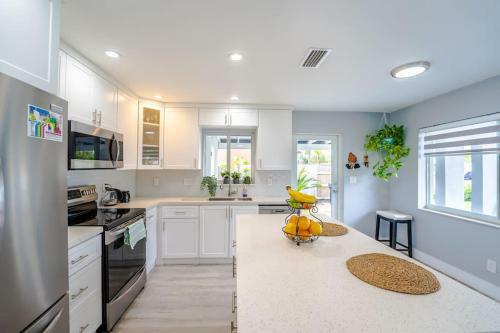 Swiming Pool 3bd 2ba 4 Miles To Fort Lauderdale Beach