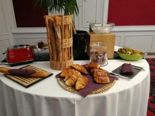 Hotel H�tel La Ferri�re