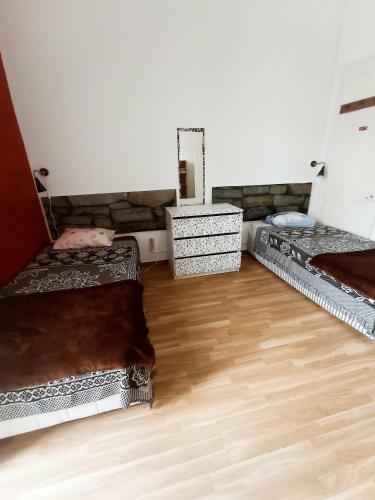 Hostal Funchal Apartments - City View