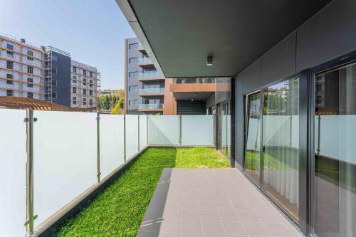 Apartamento Modern 2 Bedroom Flat In Condo With Swimming Pool
