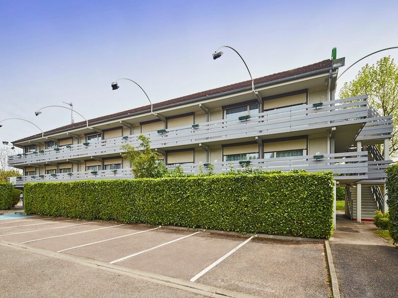 Hotel Campanile Melun Senart - Vert-saint-denis