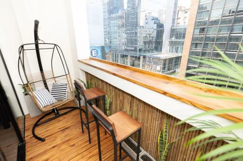 "el Farolito Apartment"