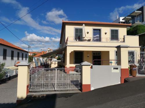 Charming Apartment In Funchal ? Lazareto