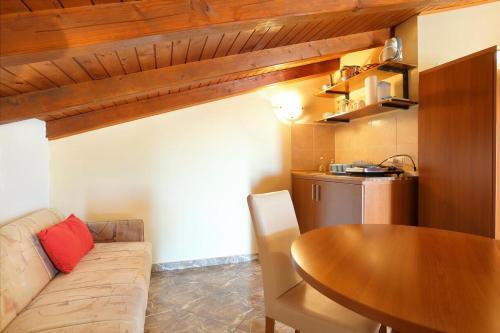 Apartments With A Parking Space Seget Vranjica, Trogir - 18138