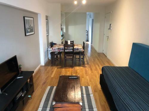 Cozy Apartment In Nu�ez