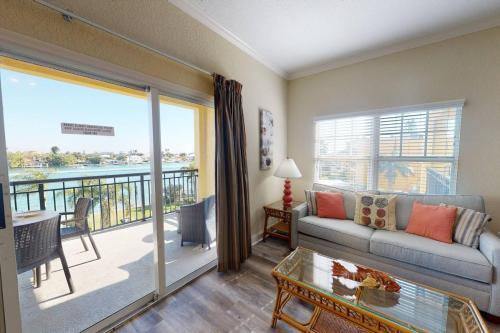 209 - Palms Of Treasure Island Resort