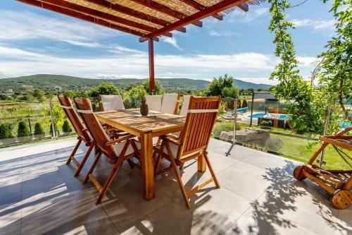 Luxury Villa Nadalina-dicmo