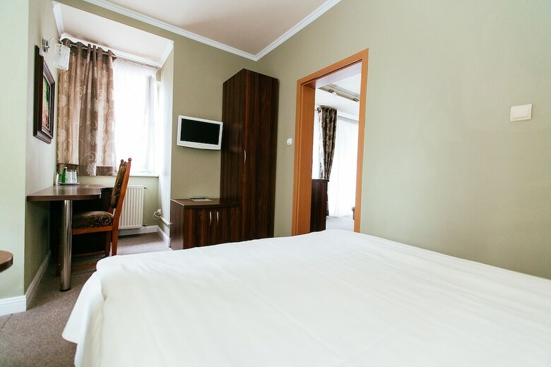 Hotel Dom Nad Rzek?