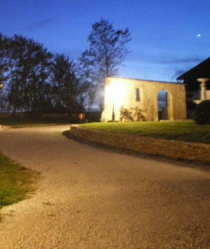 Bed & Breakfast Gite Le Ch�teau De Mouzay