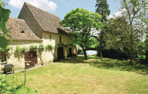Holiday Home Le Bourg J-596