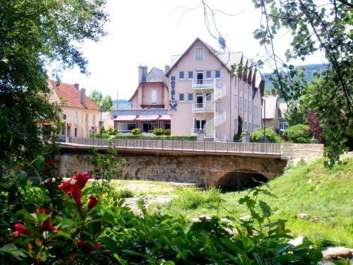 Hotel H�tel Restaurant Spa Le Pont Roupt