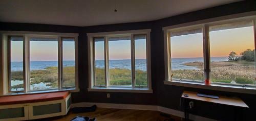 Round House -- Panoramic Views -- Chesapeake Bay